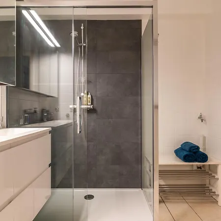 Weloveoostende - Spacious 150m From - Including Bed Linen And Final Clea-ning Appartement