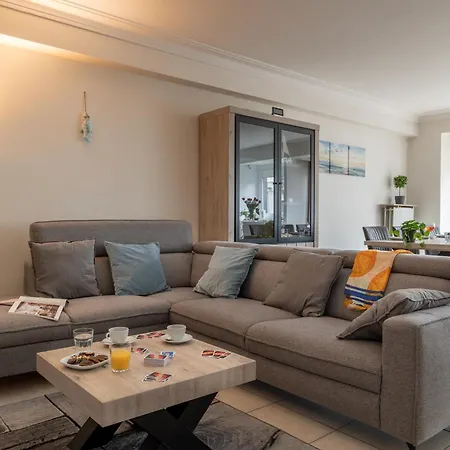 Weloveoostende - Spacious 150m From - Including Bed Linen And Final Clea-ning Appartement *