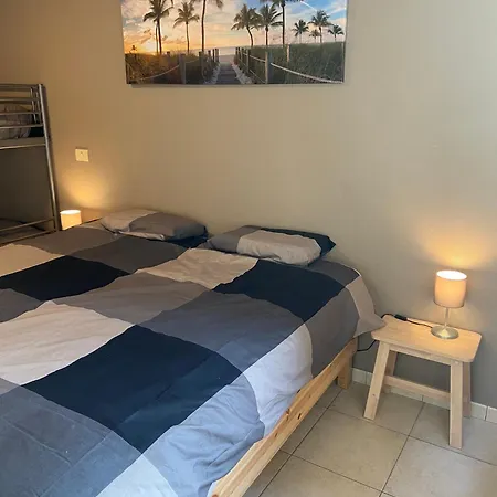 Apartamento Weloveoostende - Newly Renovated Large 150m From The - Including Bed Sheets And Final Clea-ning