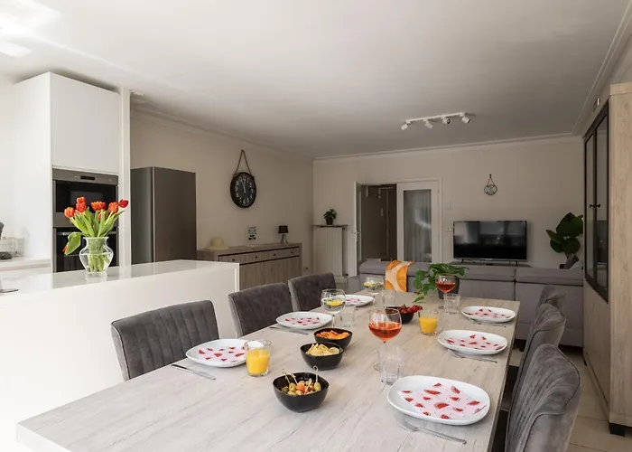 Apartment Weloveoostende: Renovated Beachside Ostend